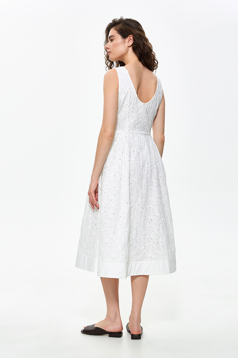 Сарафан из хлопкового шитья