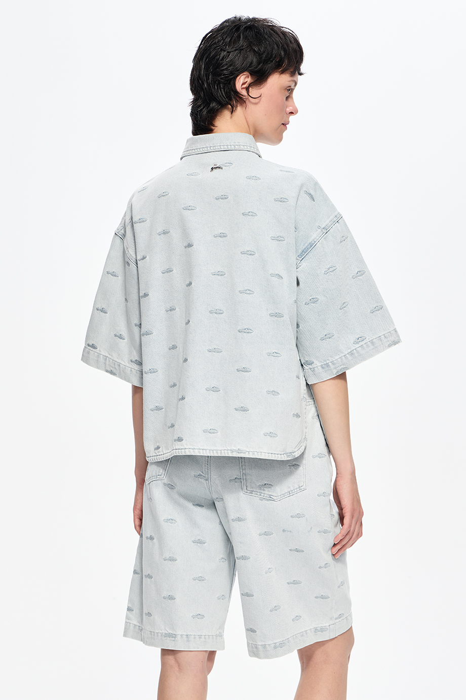 Рубашка джинсовая