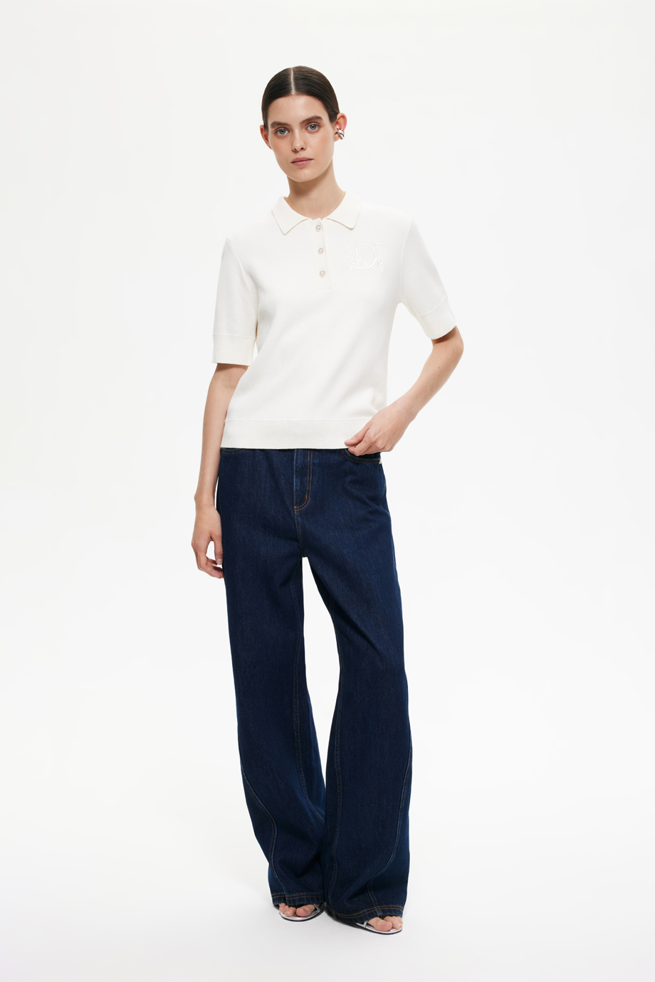 Джемпер-поло с вышивкой