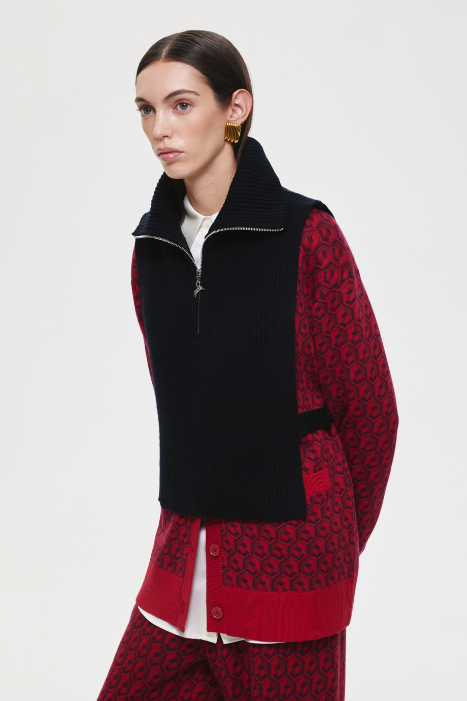 Шерстяная манишка