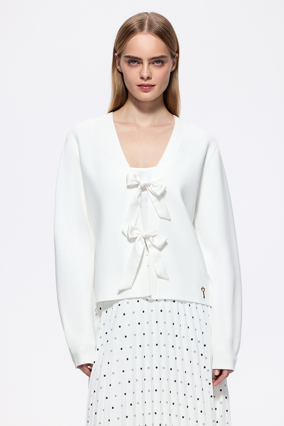 Кардиган с бантами-завязками