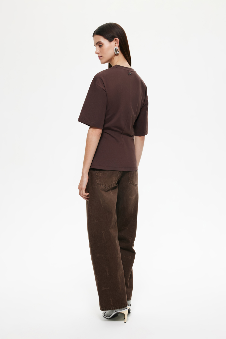 Футболка со шнуровкой