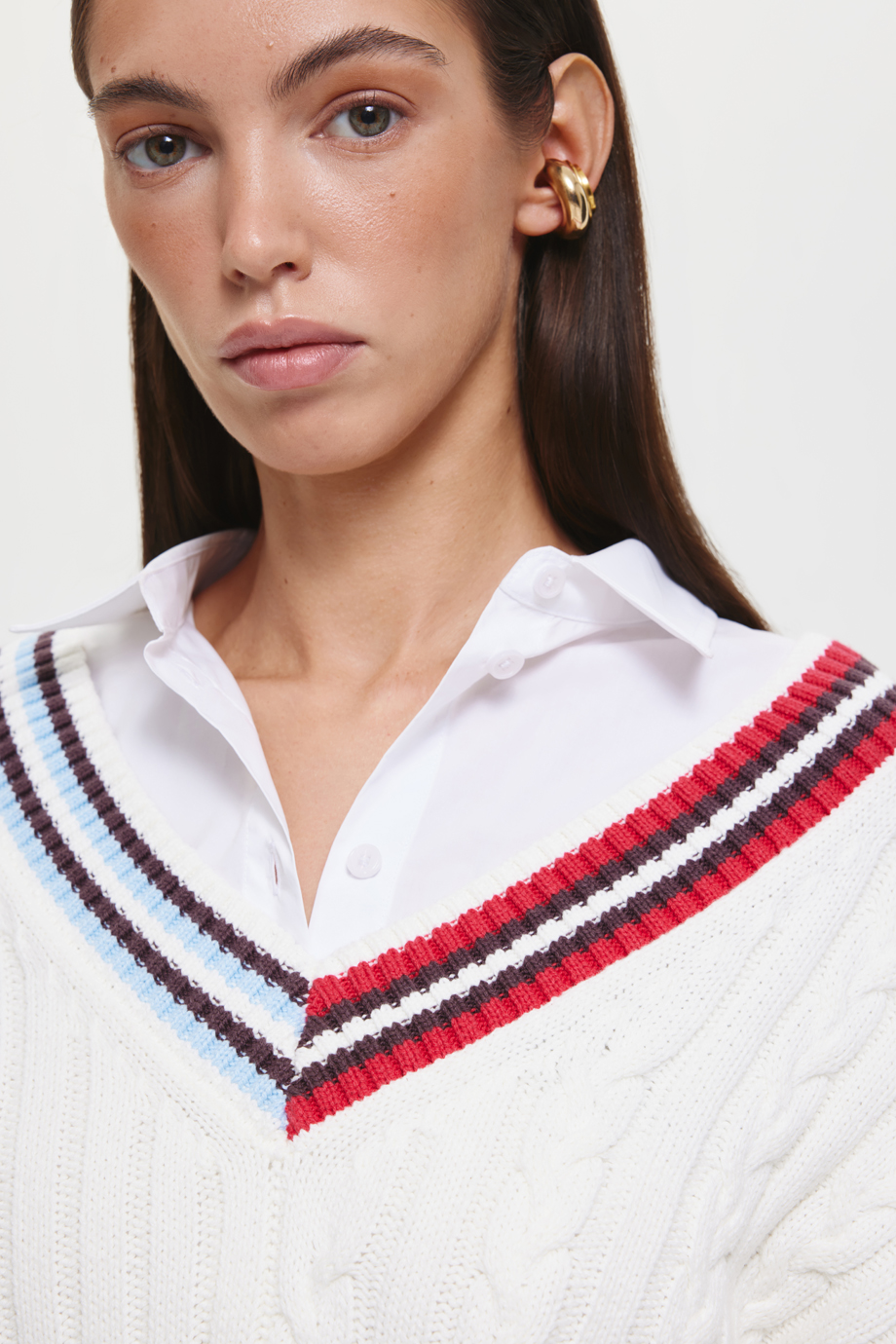 Джемпер с косами