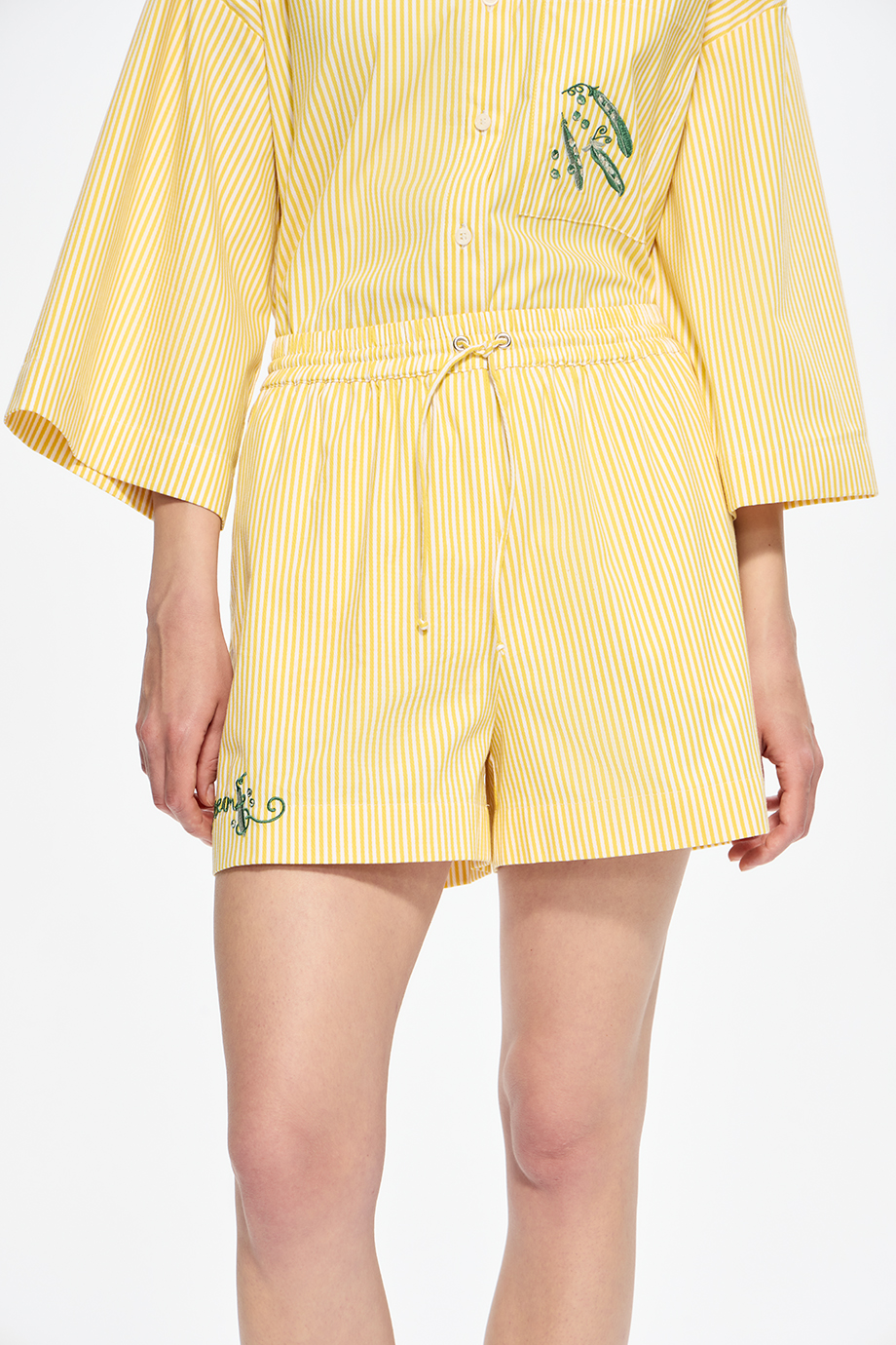 Шорты хлопковые с вышивкой