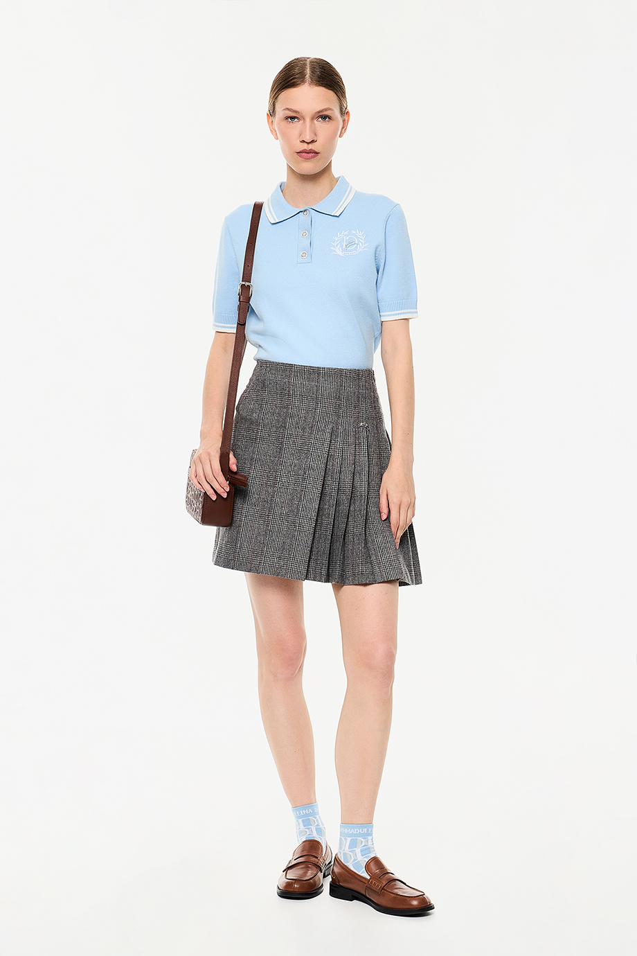 Джемпер-поло с вышивкой