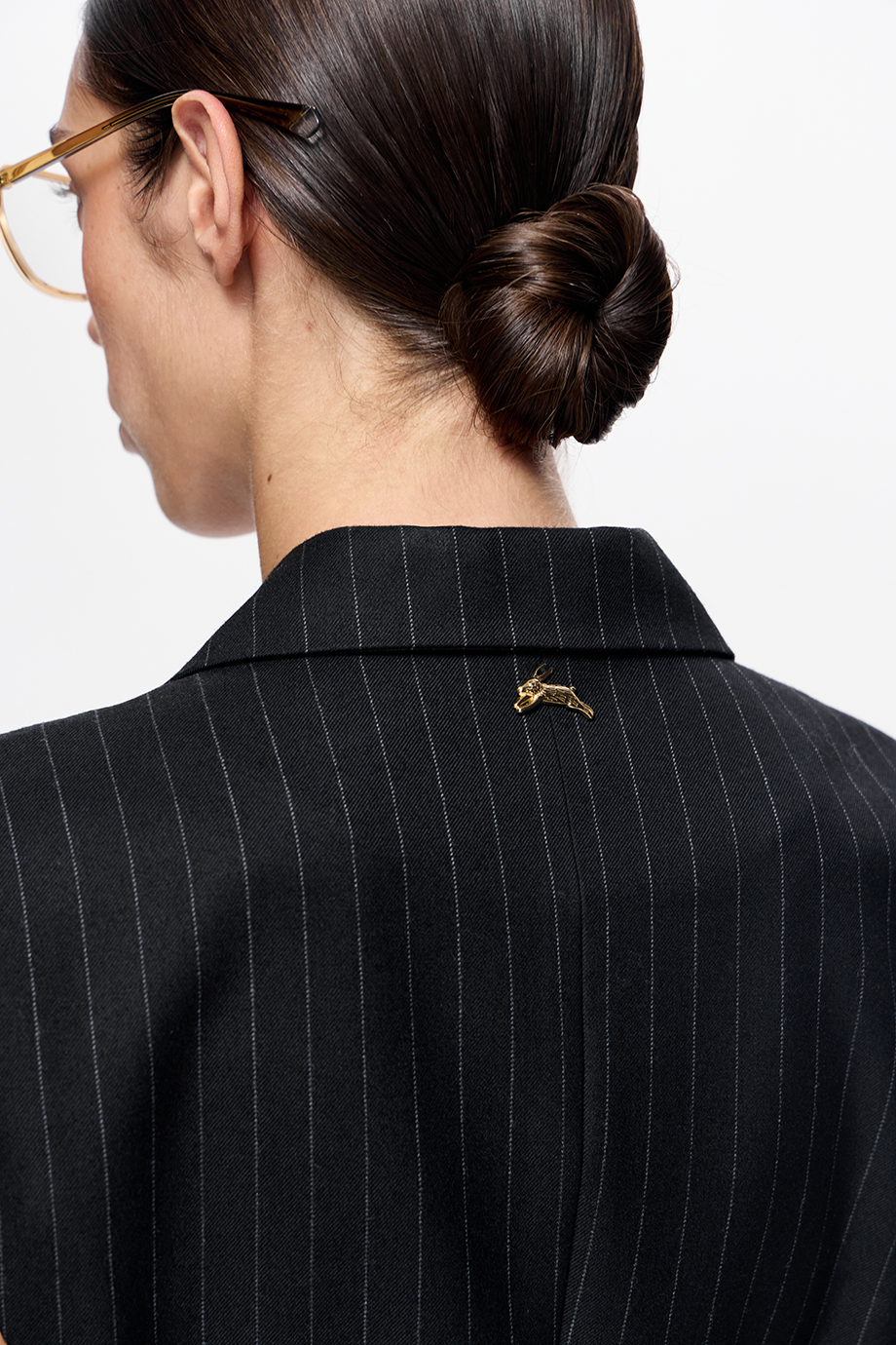 Платье-жилет с вышивкой