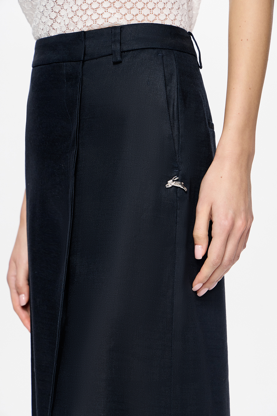 Юбка-карандаш из эластичного льна