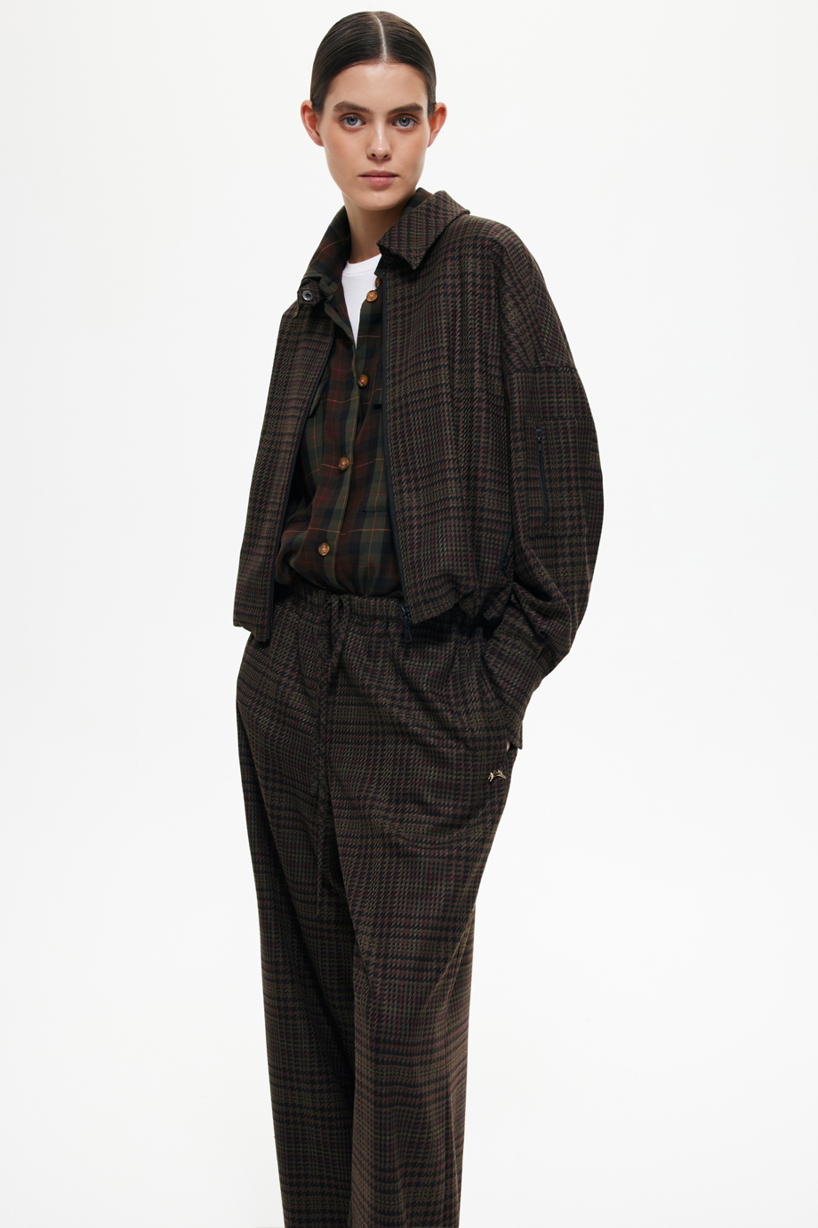 Брюки в клетку