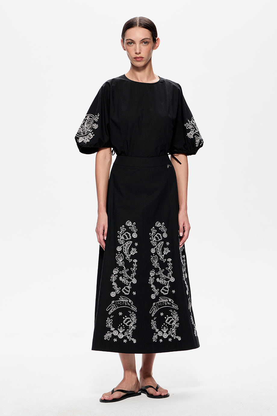 Юбка А-силуэта с вышивками