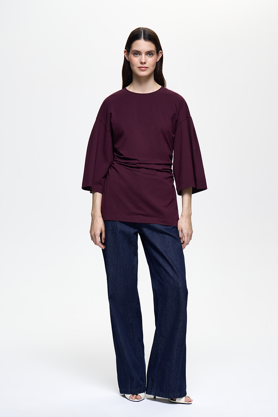 Футболка приталенная