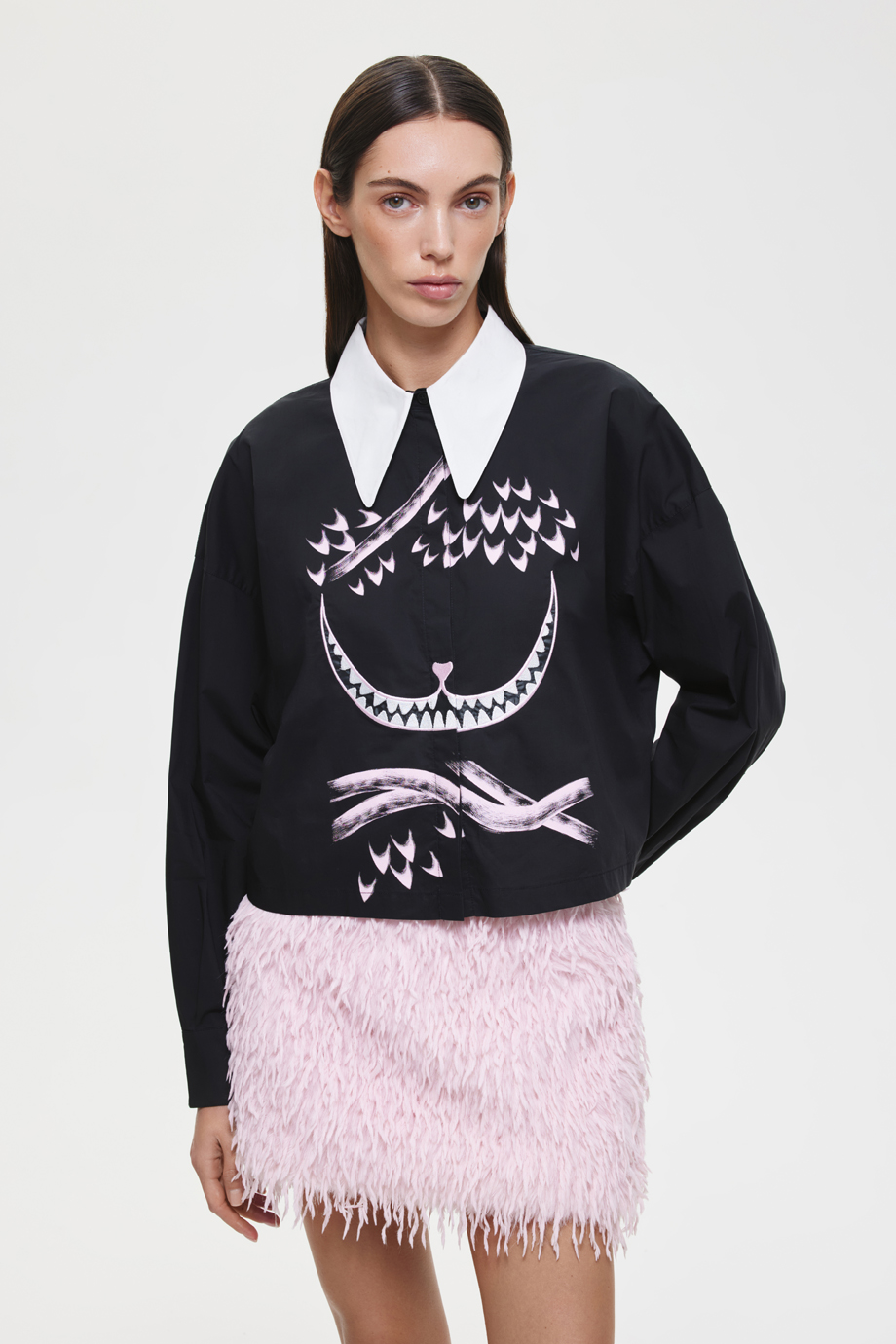 Блузка с принтом и вышивкой