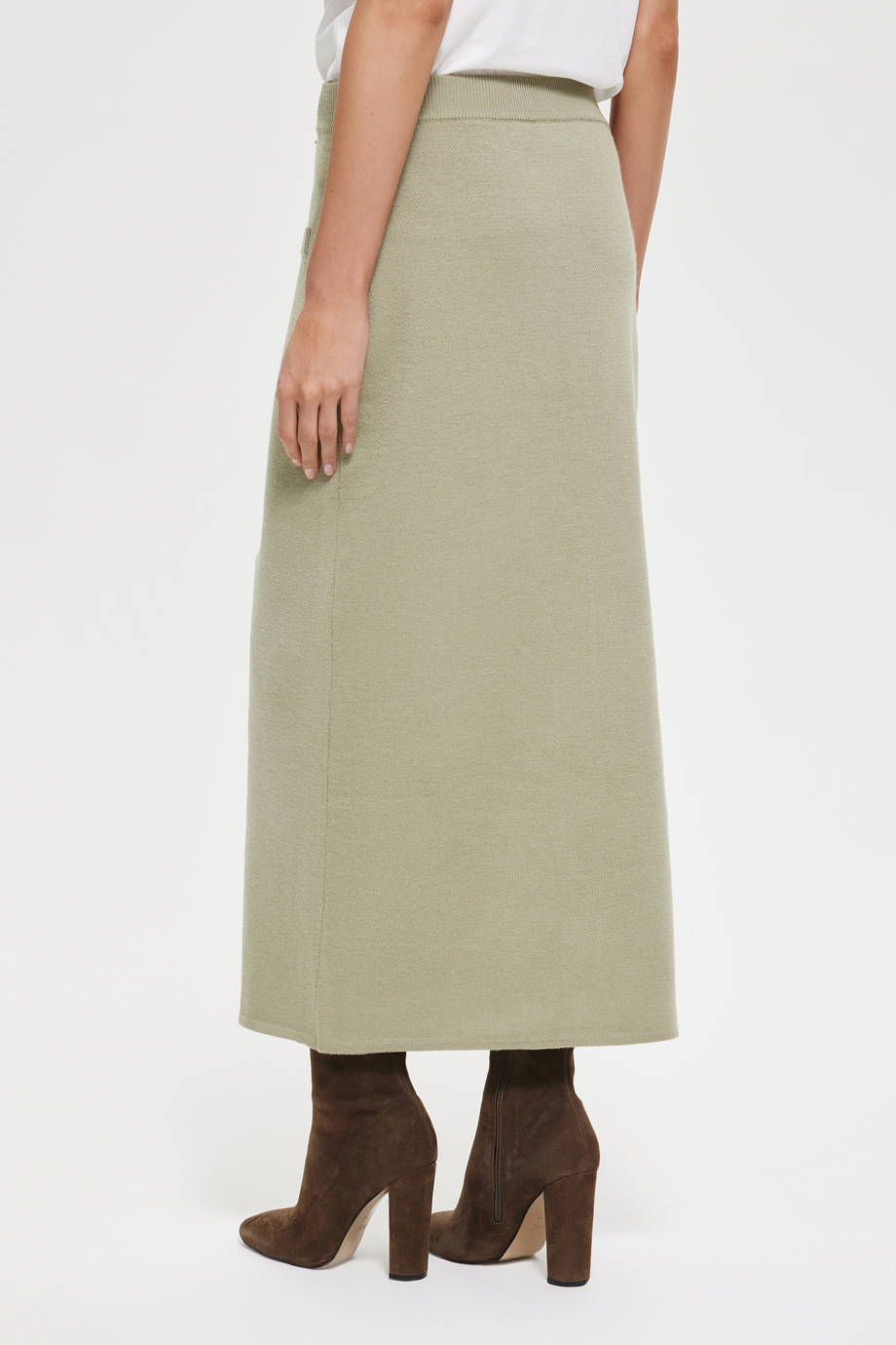 Юбка-карандаш вязаная