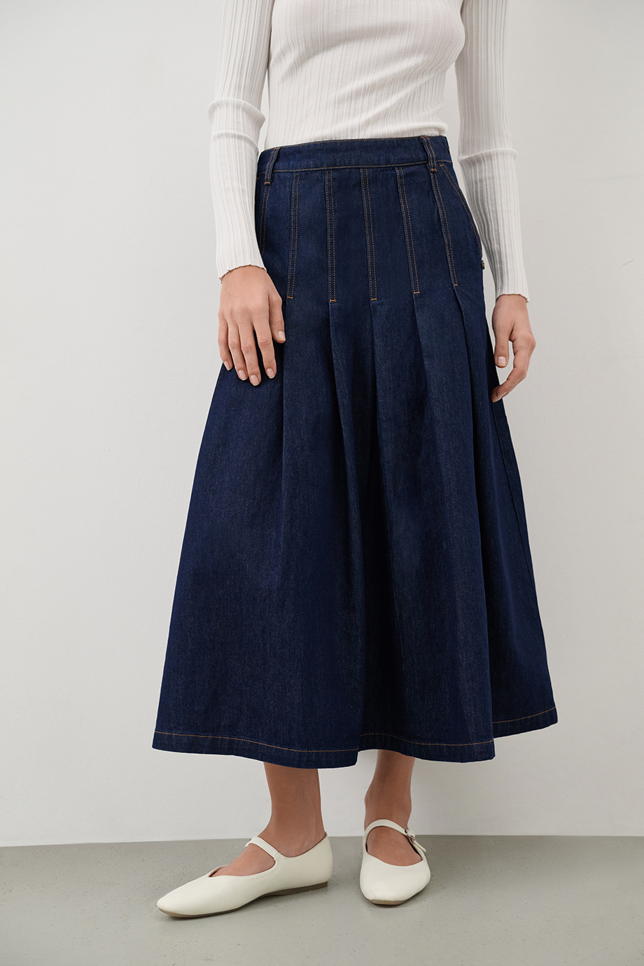 Юбка джинсовая со складками