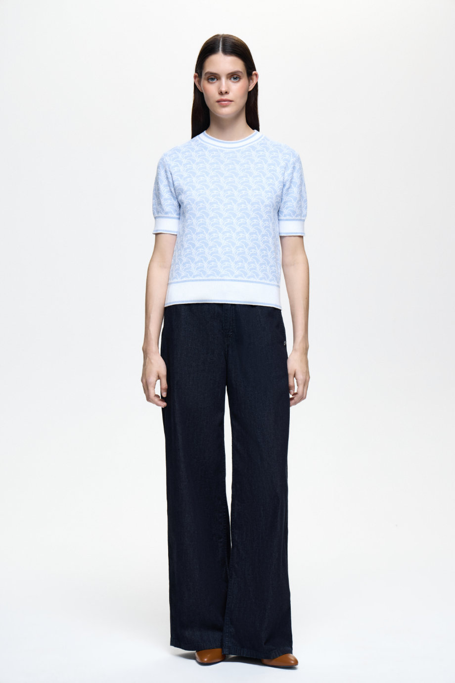 Джемпер с лого-узором