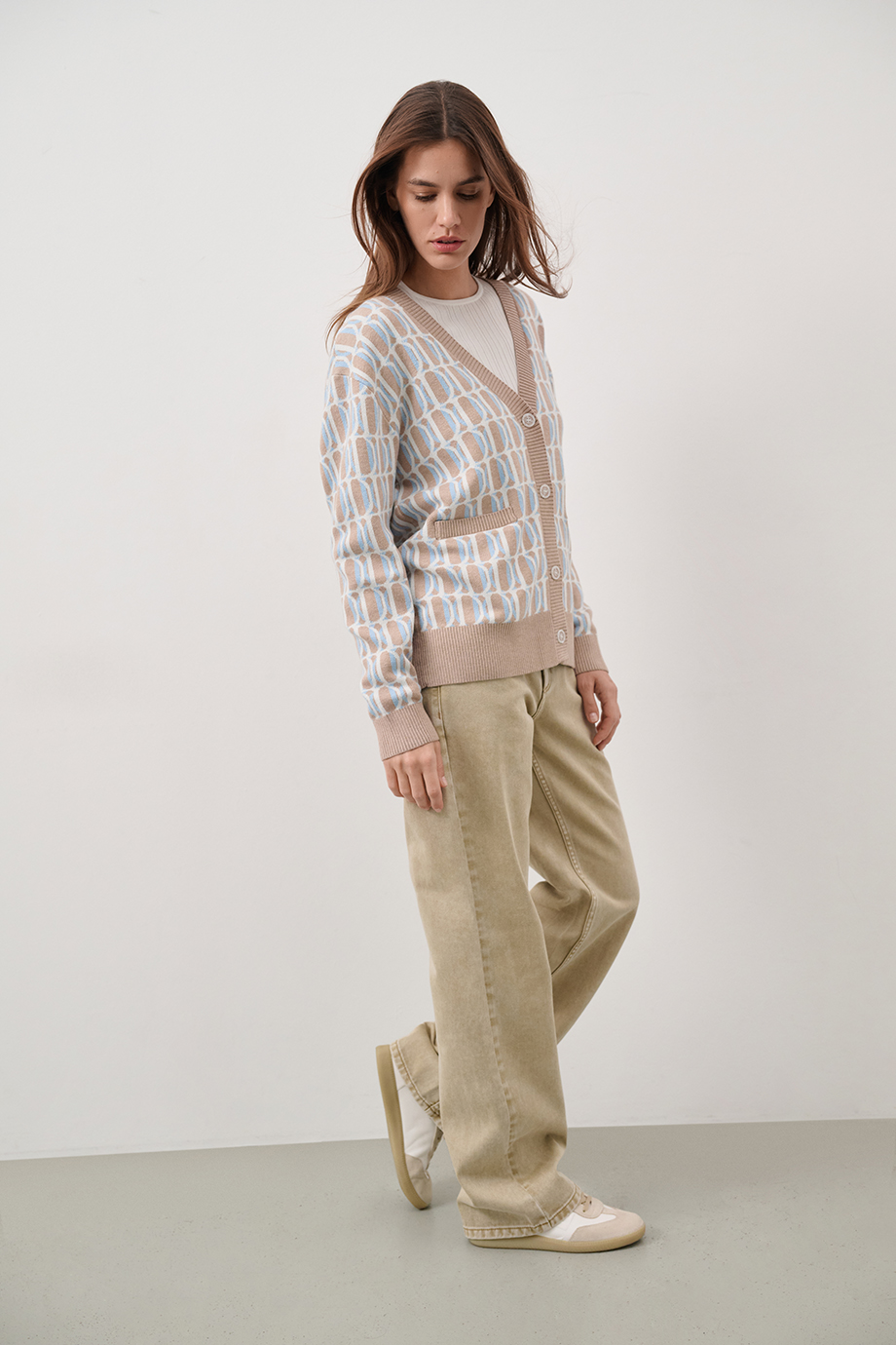 Кардиган с лого-паттерном