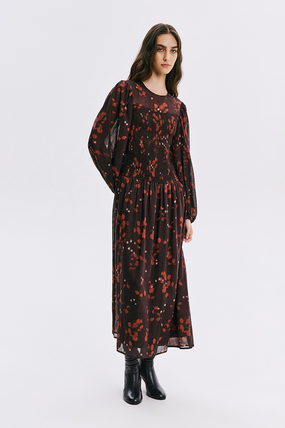Платье с эластичным торсом