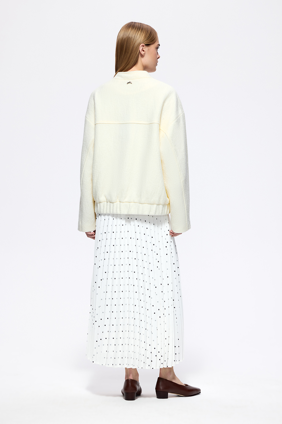 Бомбер из шерстяного букле