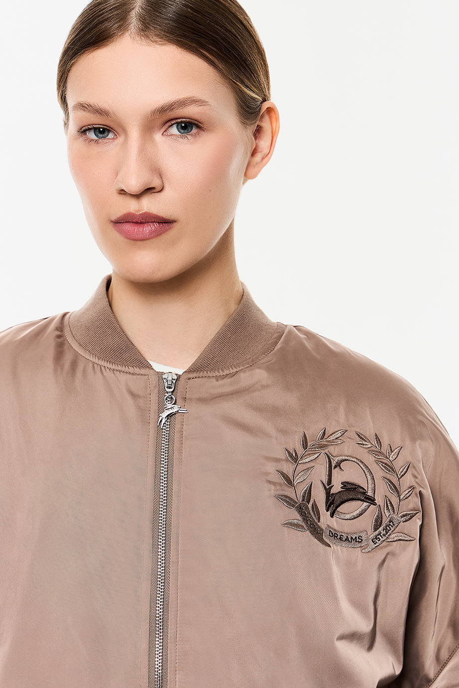 Бомбер утепленный