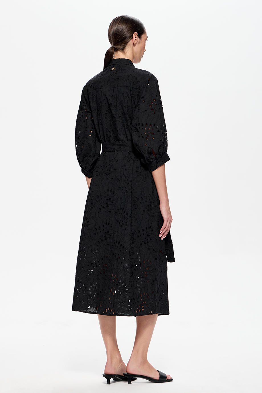 Платье из хлопкового шитья