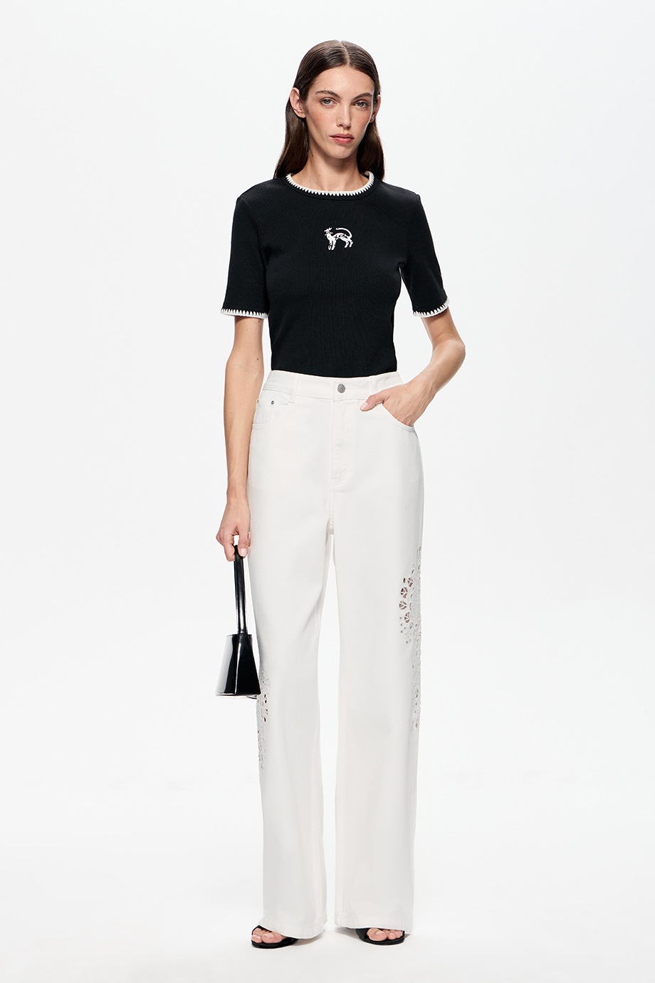 Джинсы Wide Leg с вышивкой