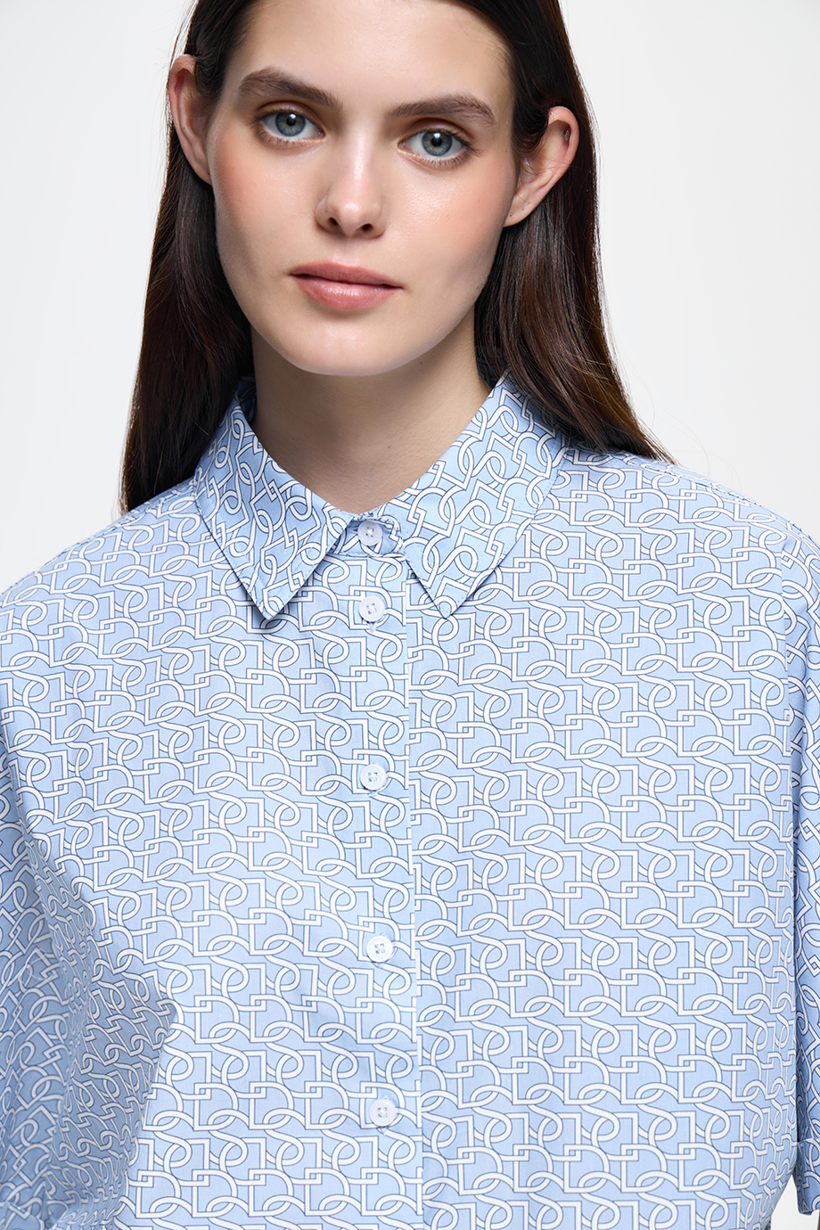 Рубашка с лого-паттерном
