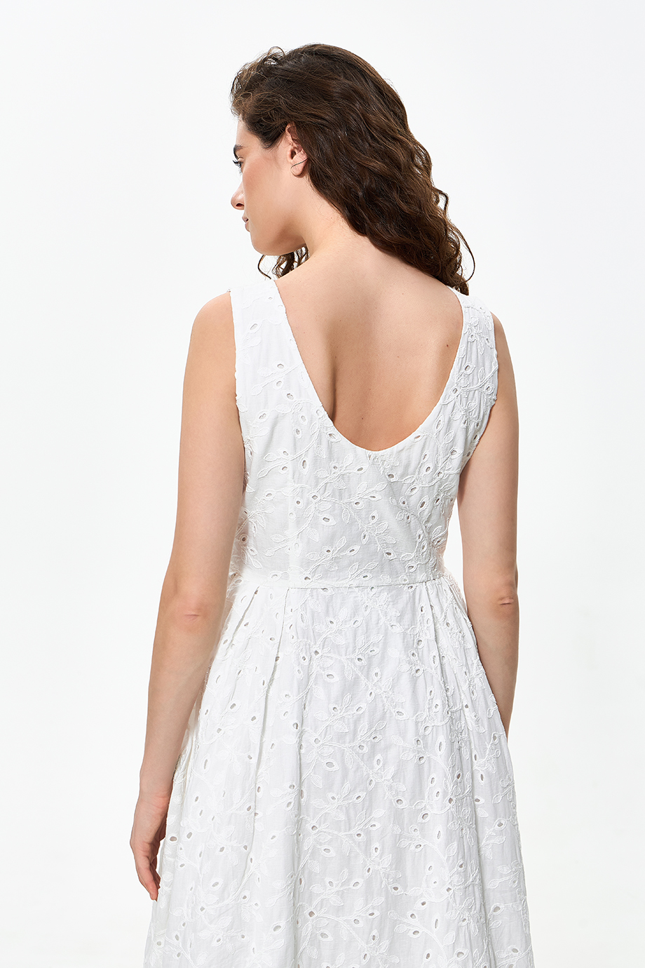 Сарафан из хлопкового шитья