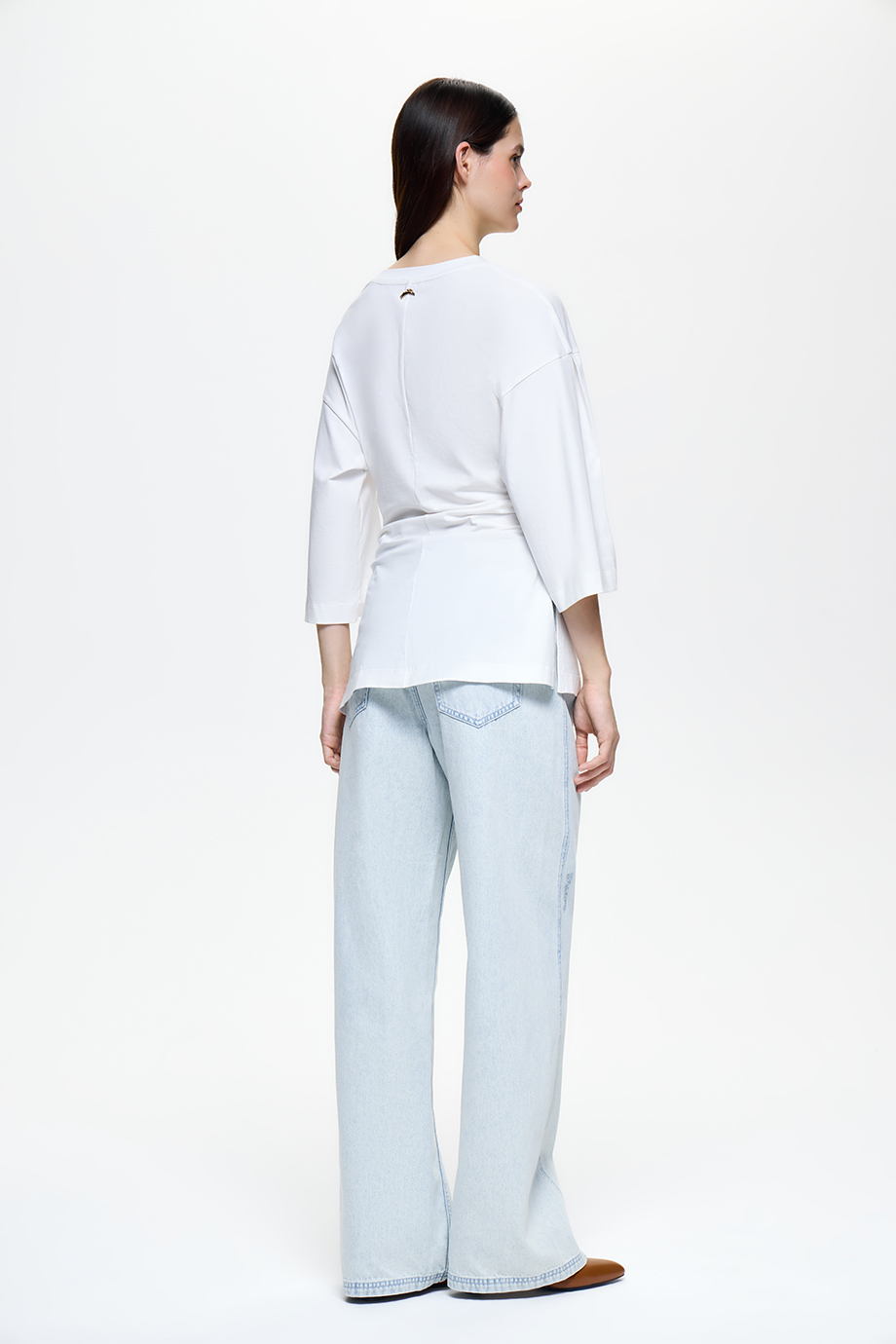 Футболка приталенная