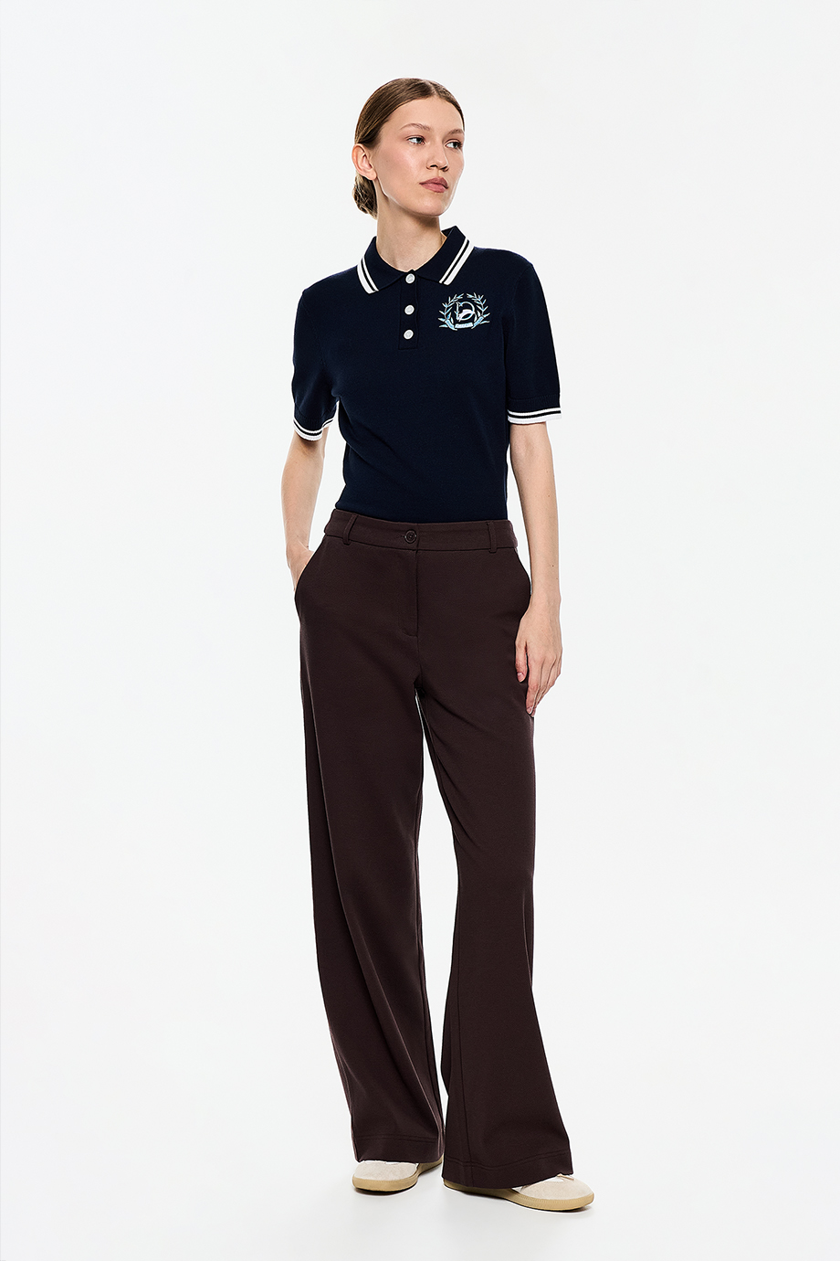 Джемпер-поло с вышивкой