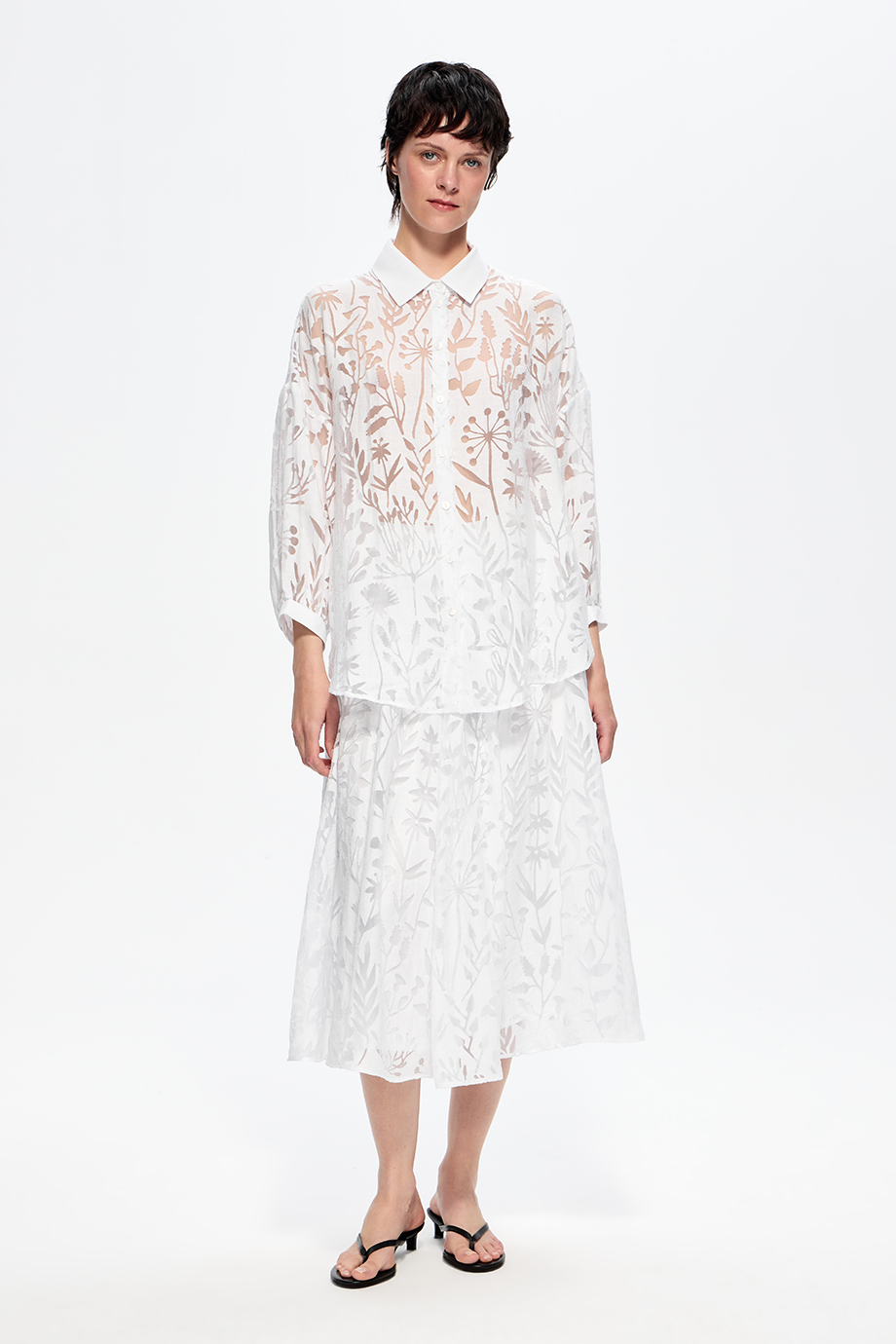 Блузка из деворе