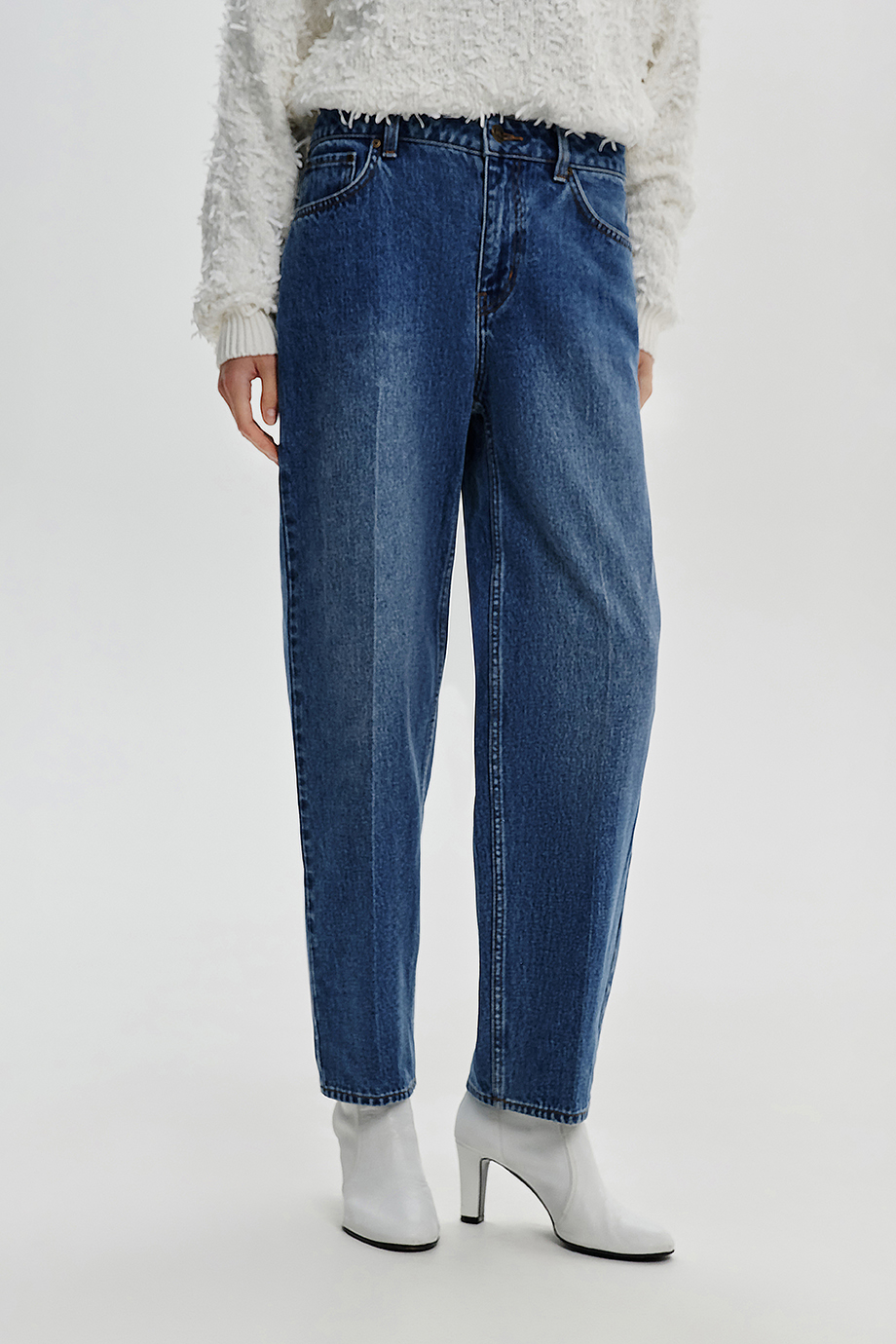 Джинсы Tapered
