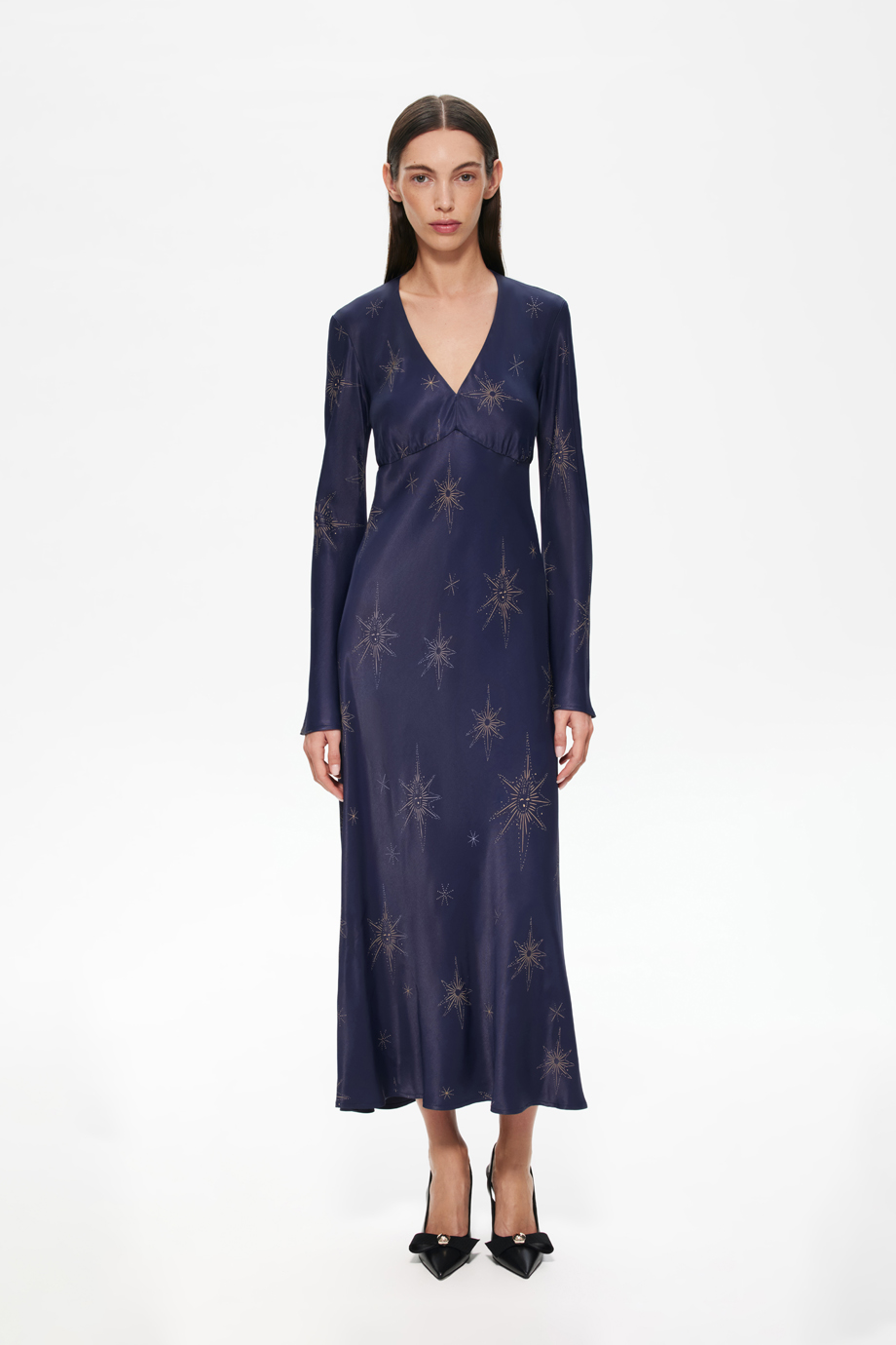 Атласное платье