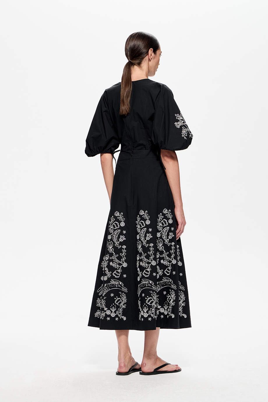 Юбка А-силуэта с вышивками