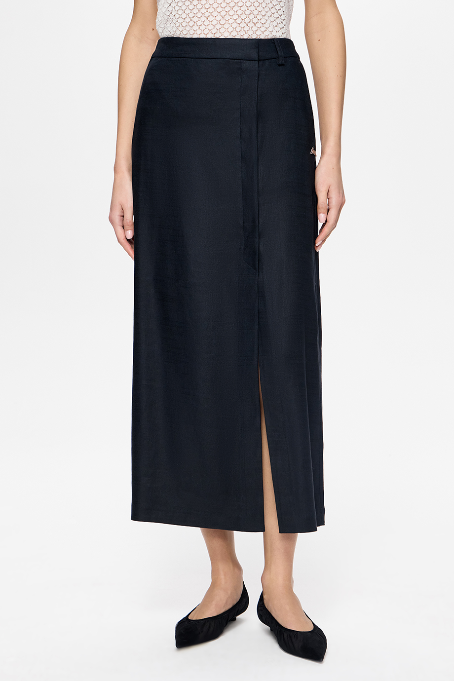 Юбка-карандаш из эластичного льна