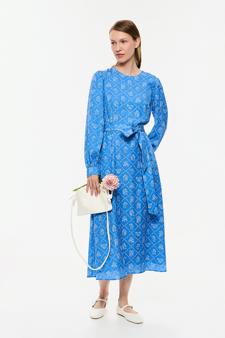 Платье приталенное с принтом