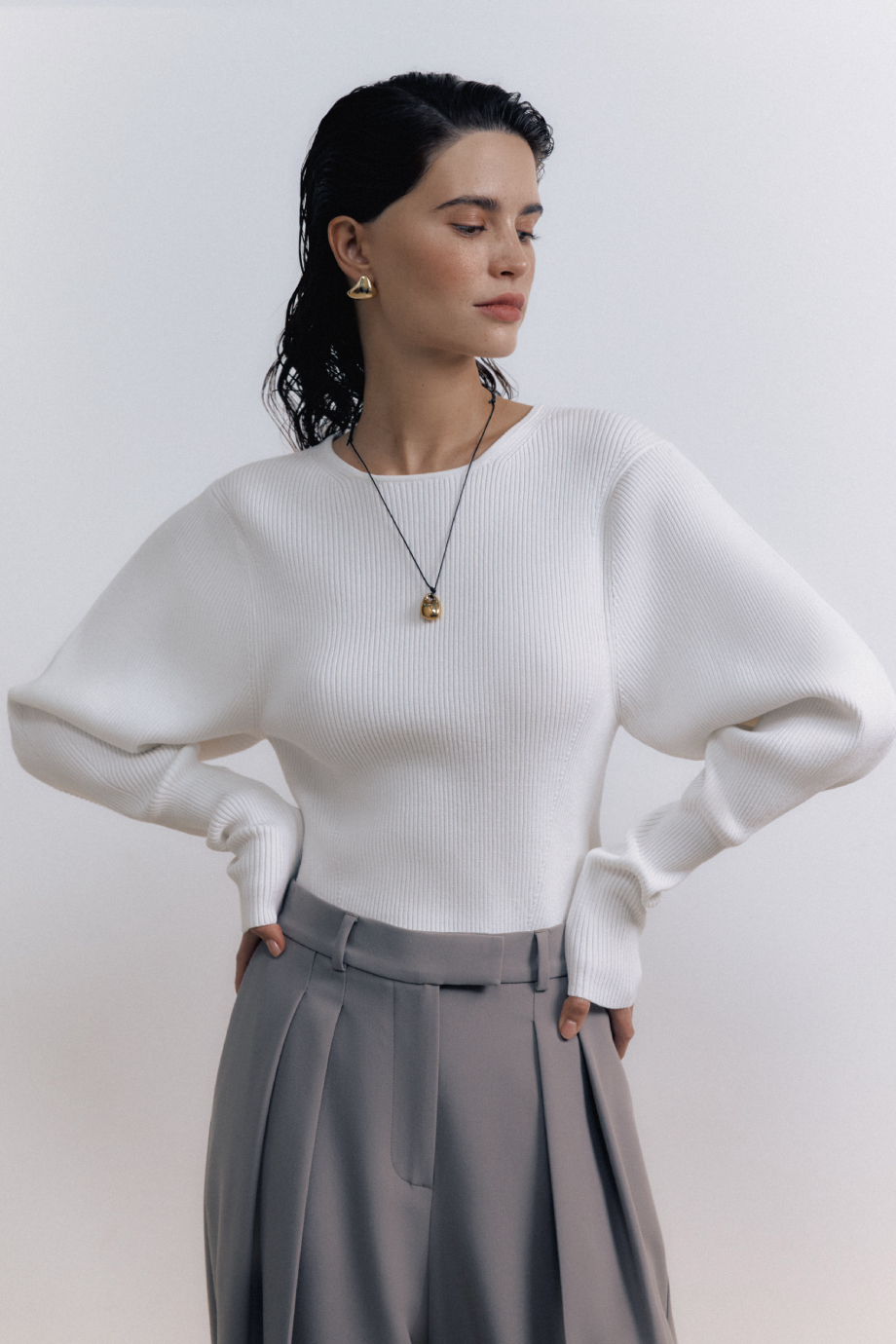 Джемпер с объемными рукавами Джемпер с объемными рукавами