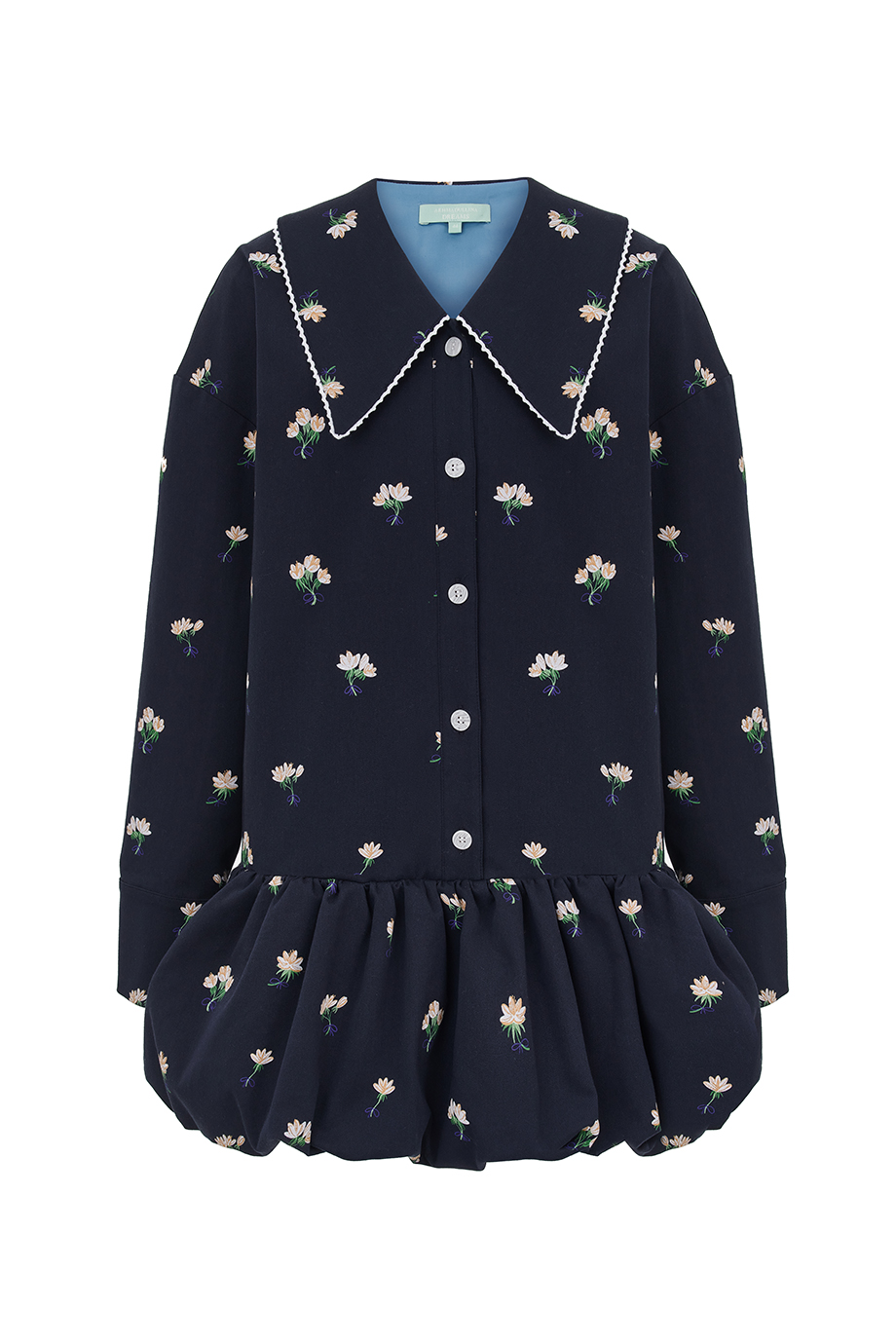 Платье-баллон с объемным воротником