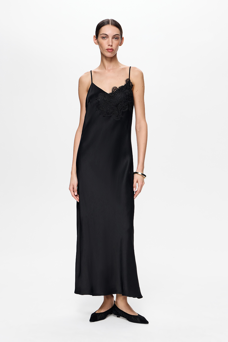 Платье-комбинация с кружевом