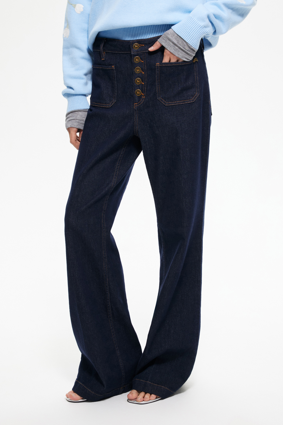 Джинсы Bootcut