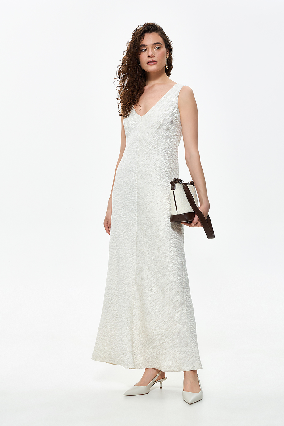 Сарафан из фактурного смесового льна