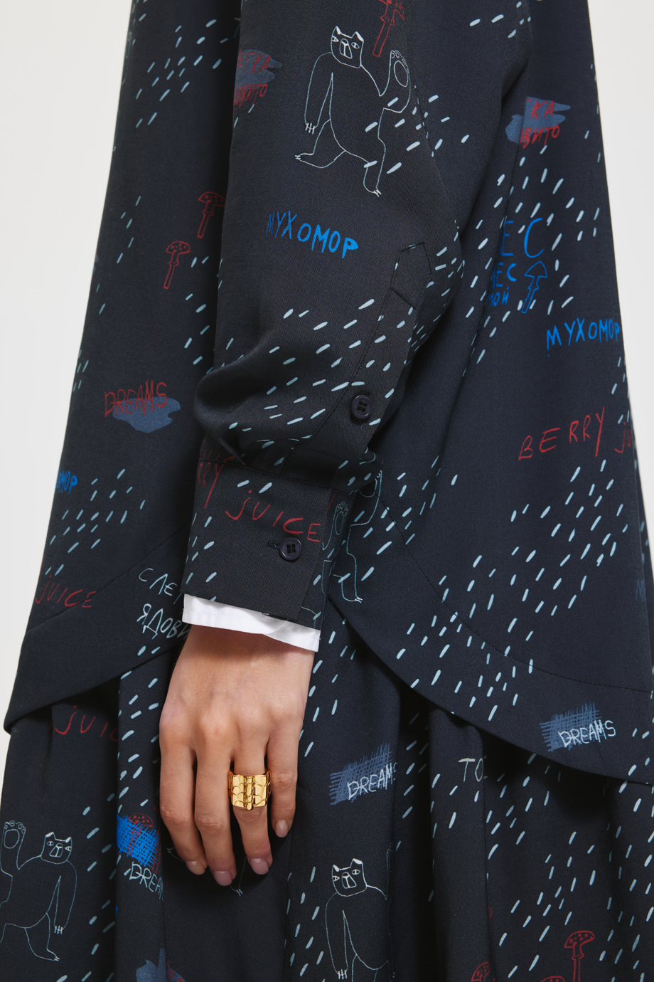 Платье-рубашка с принтом