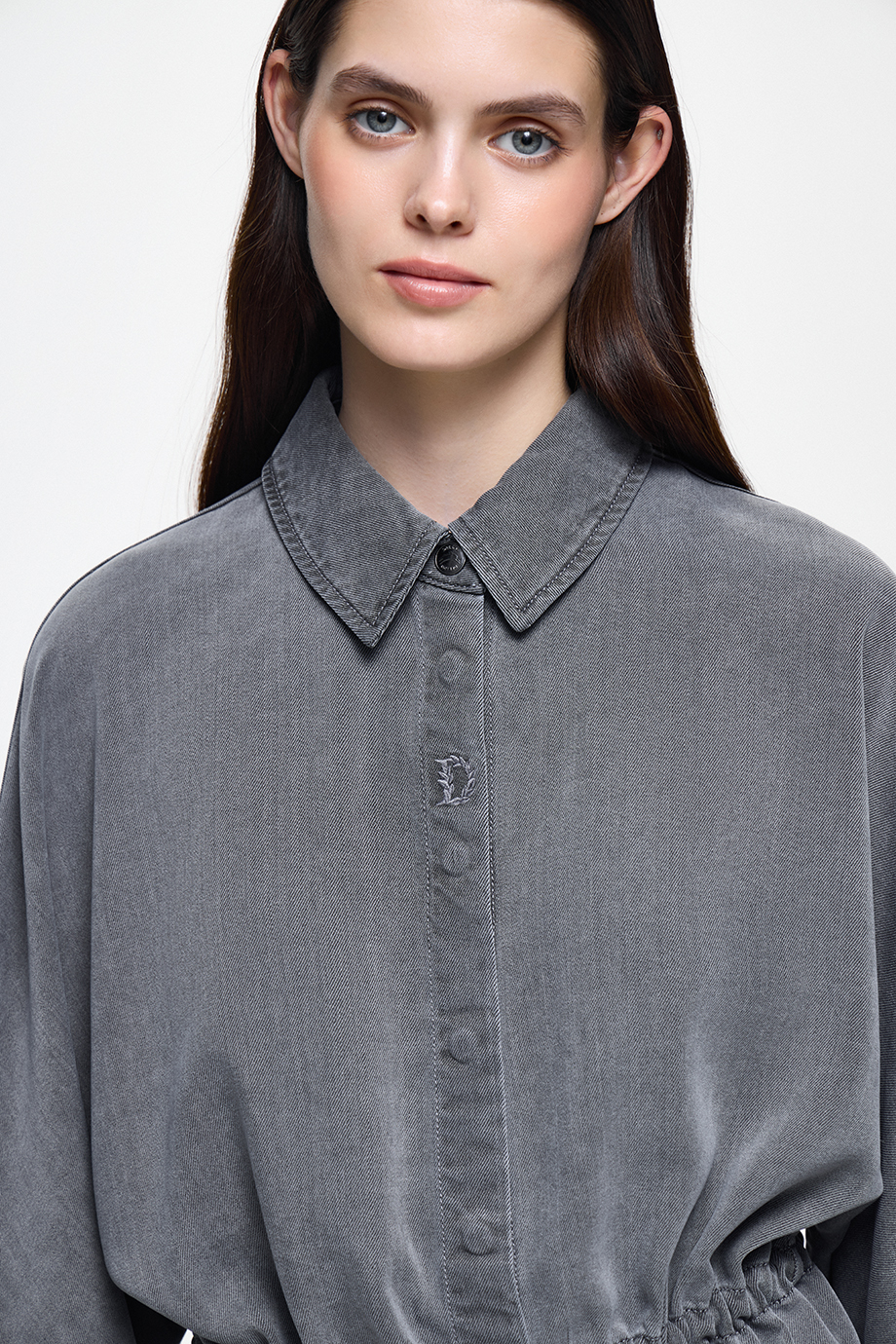 Рубашка из легкого денима