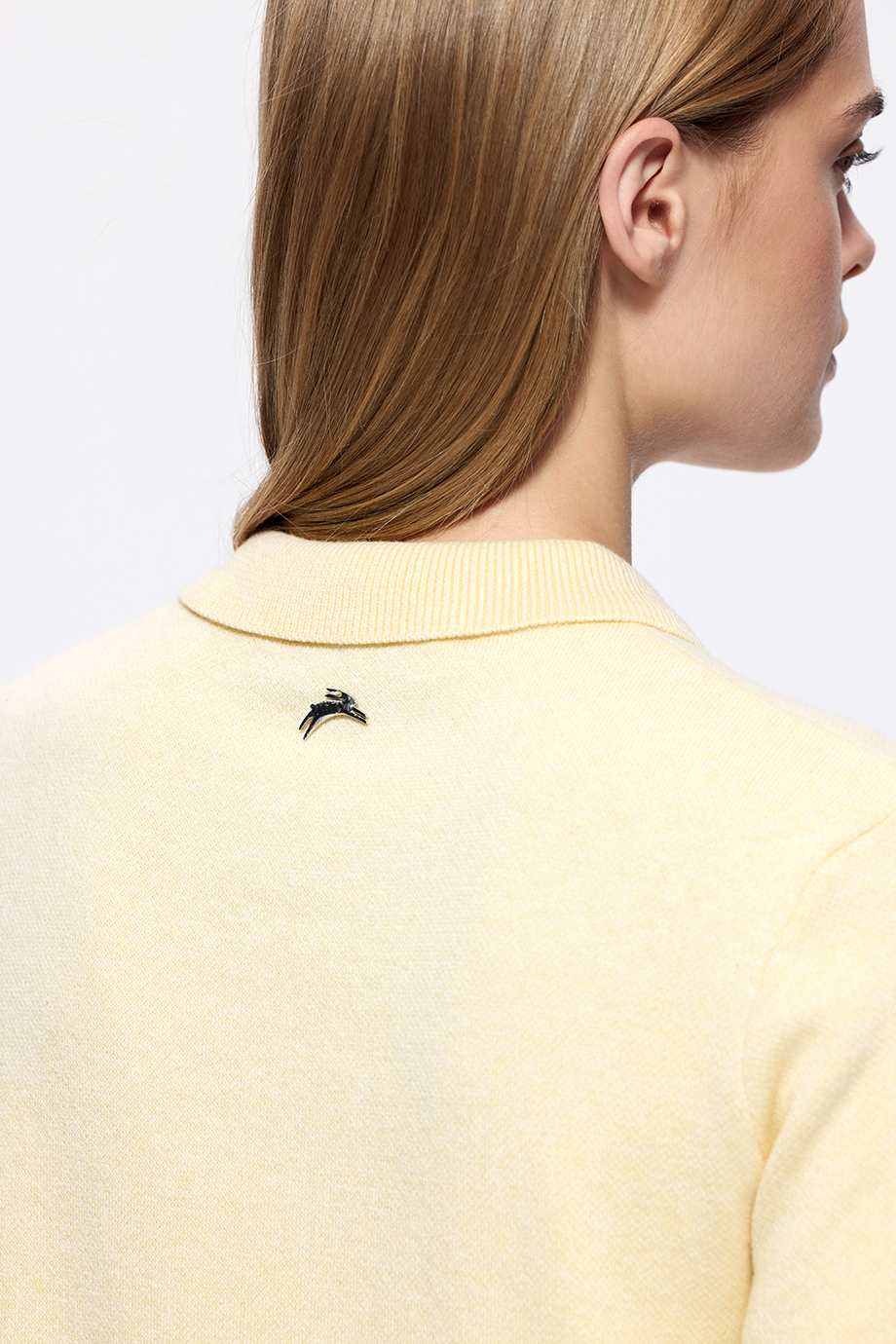 Джемпер-поло с вышивкой