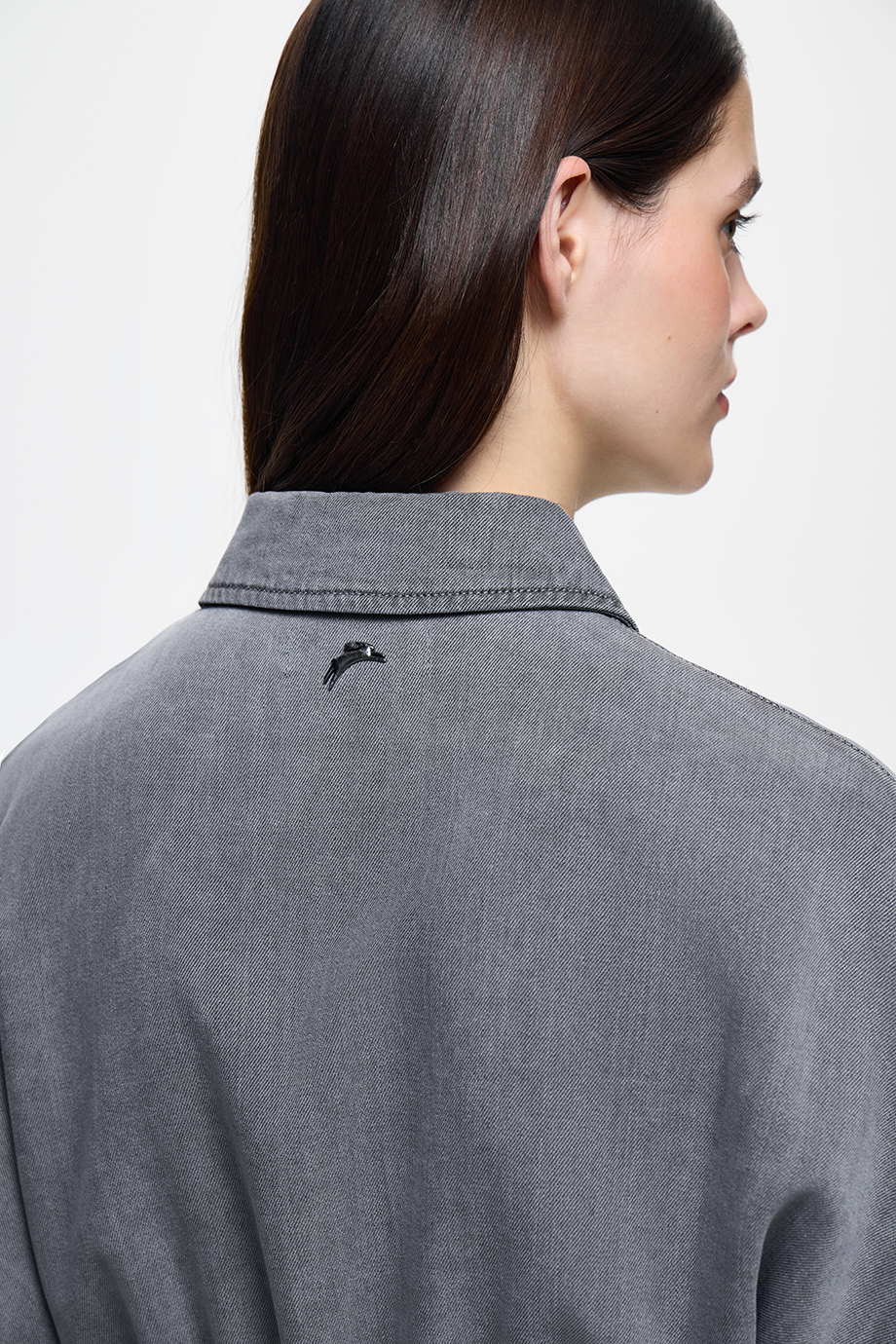 Рубашка из легкого денима