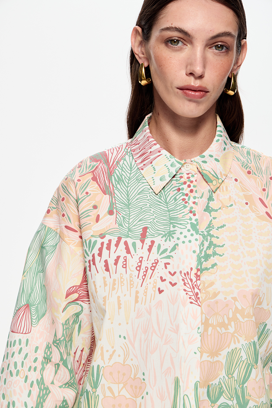 Блузка укороченная с принтом