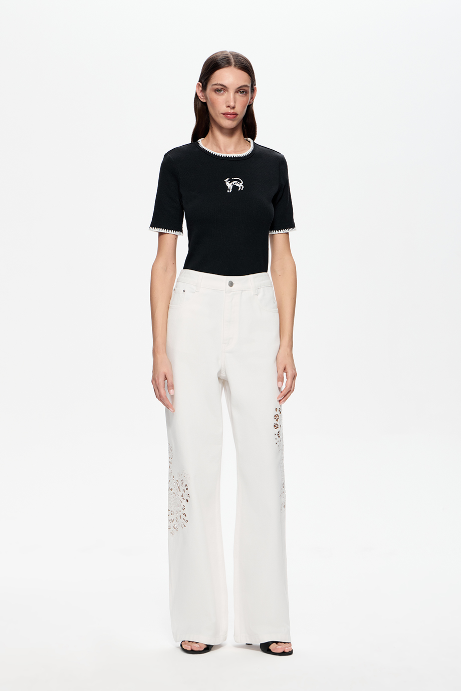 Джинсы Wide Leg с вышивкой