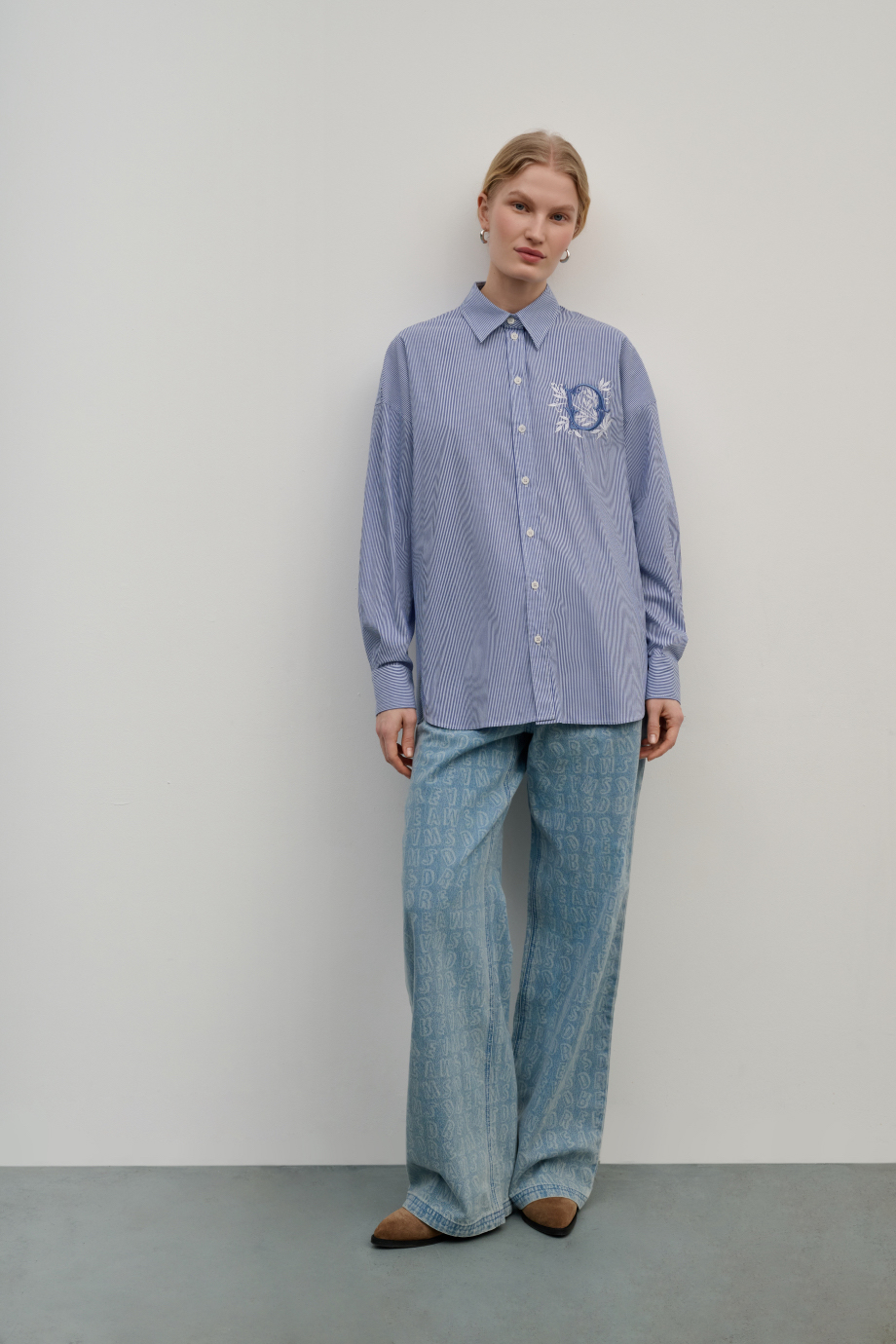 Рубашка свободная с вышивкой