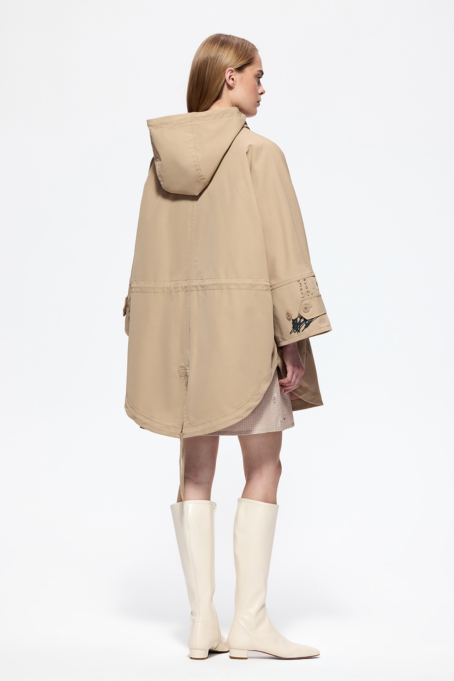 Парка-трансформер с принтом