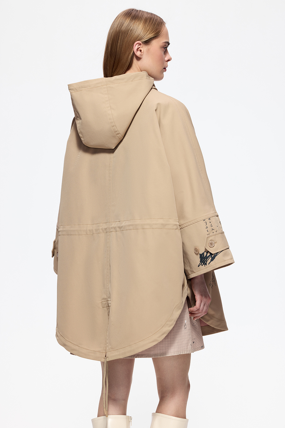 Парка-трансформер с принтом