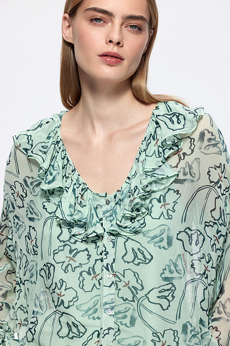 Рубашки и блузки