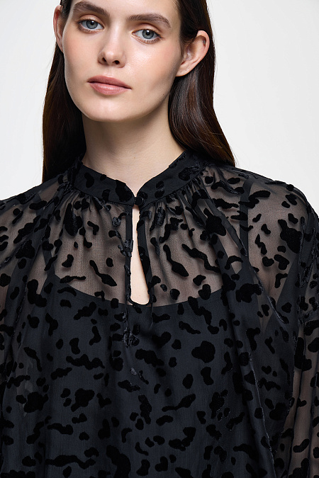 Рубашки и блузки